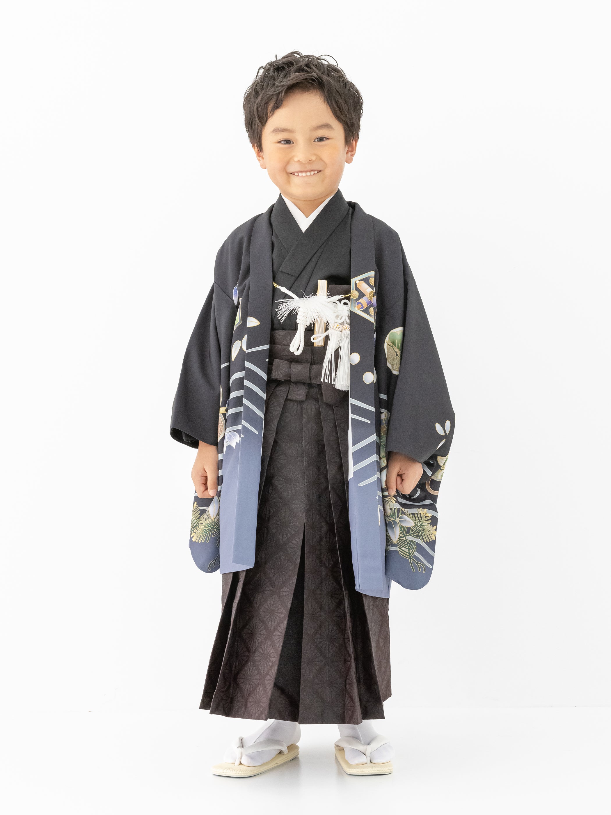 七五三 着物セット 黒色 鷹デザイン S0513_01.jpg?v=1690862209
