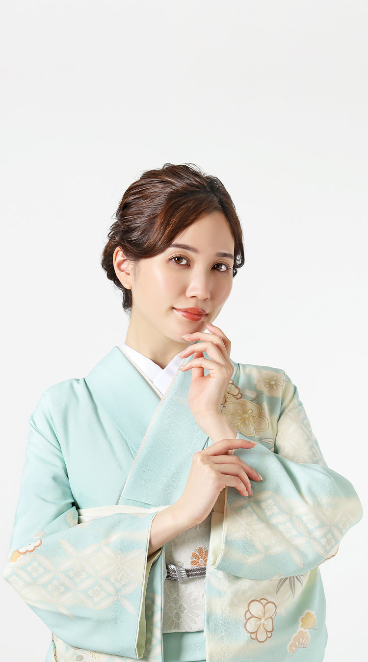七五三や卒業式でお母さんも華やかに。安心の訪問着フルセットレンタル