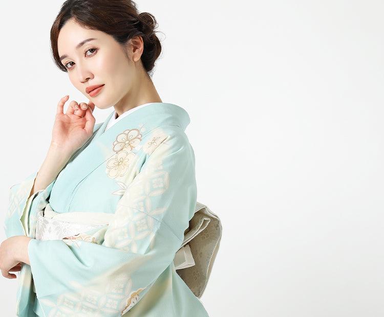 point05 持ち運びに便利な 衣裳バックでのお届け