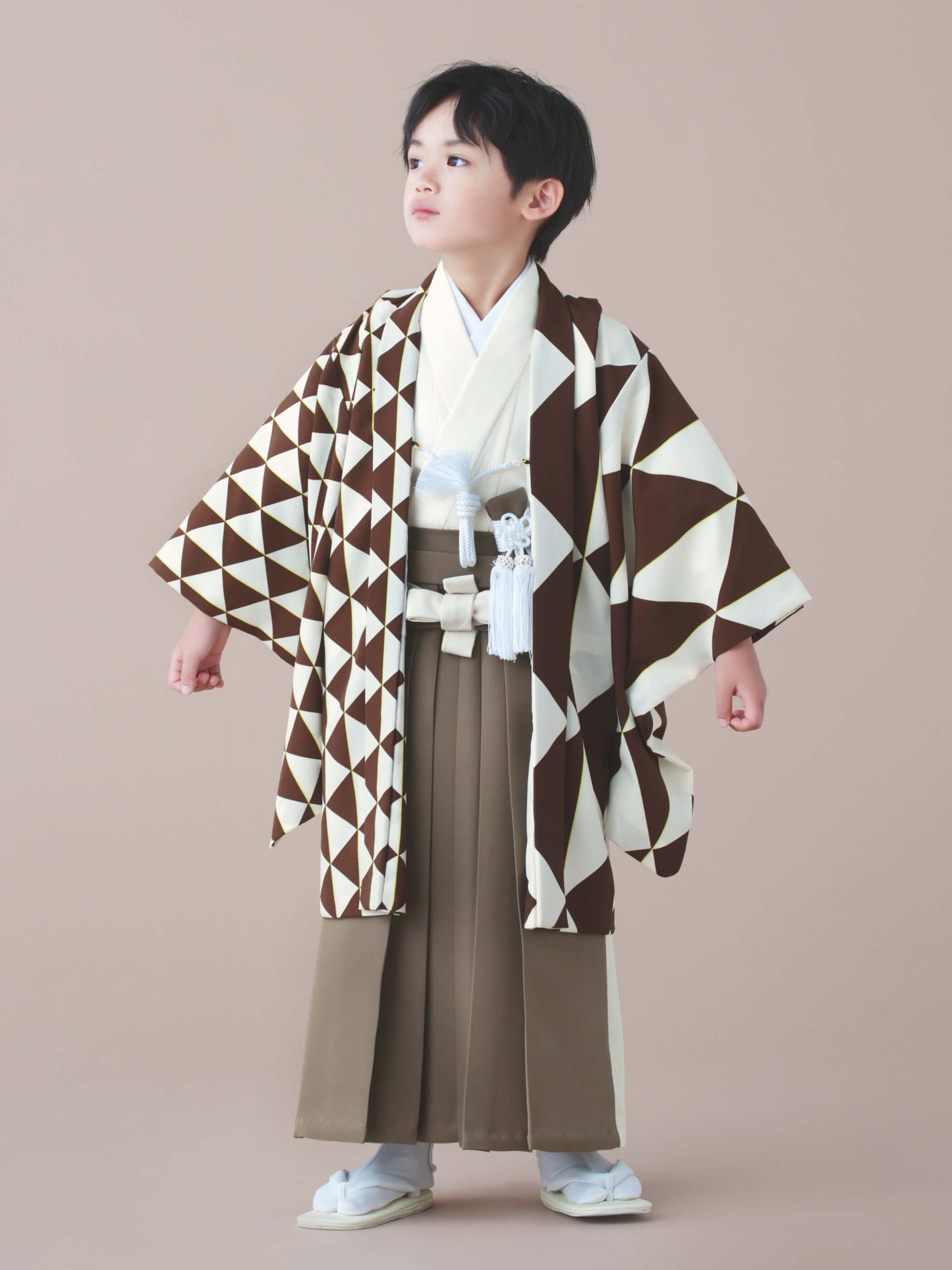 C502 ウロコ / 片身替り/茶色 七五三着物レンタル