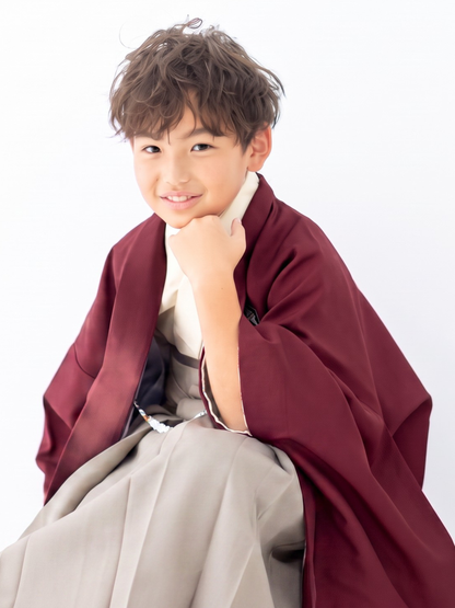 D1009　亀甲に矢絣/エンジ×ベージュ　【小学生男の子卒業式袴レンタル】