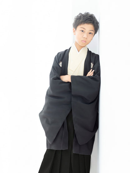 D1003bk　亀甲に矢絣/黒×黒　【小学生男の子卒業式袴レンタル】